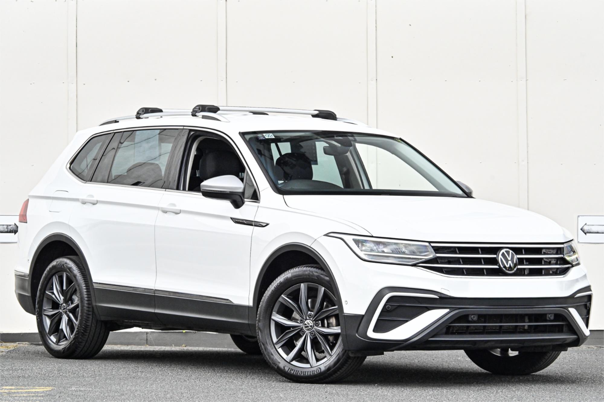 2022 VOLKSWAGEN TIGUAN 5NA MY22 110TSI LIFE 6 SP AUTO DIRECT SHIFT 4D WAGON