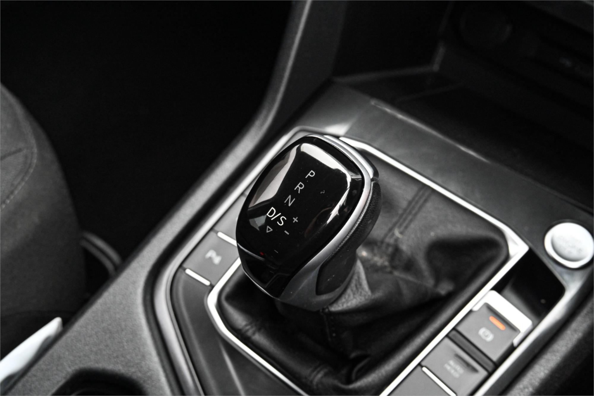 2022 VOLKSWAGEN TIGUAN 5NA MY22 110TSI LIFE 6 SP AUTO DIRECT SHIFT 4D WAGON