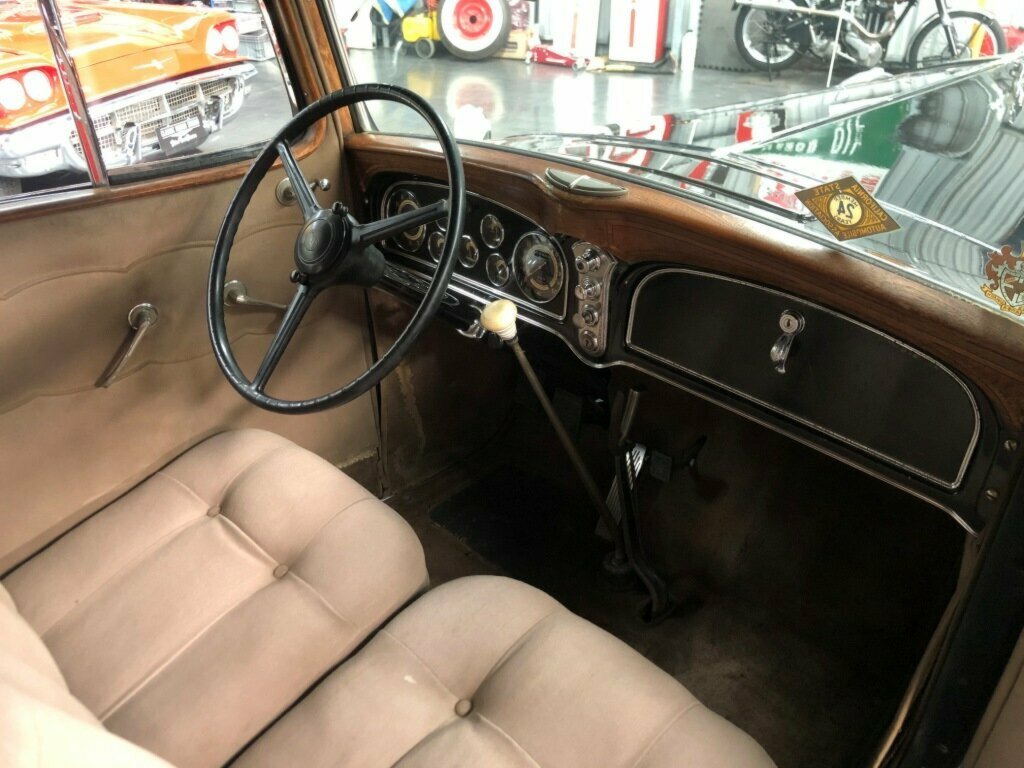 1933 CADILLAC 370C V-12 3 SP MANUAL 4D LIMOUSINE