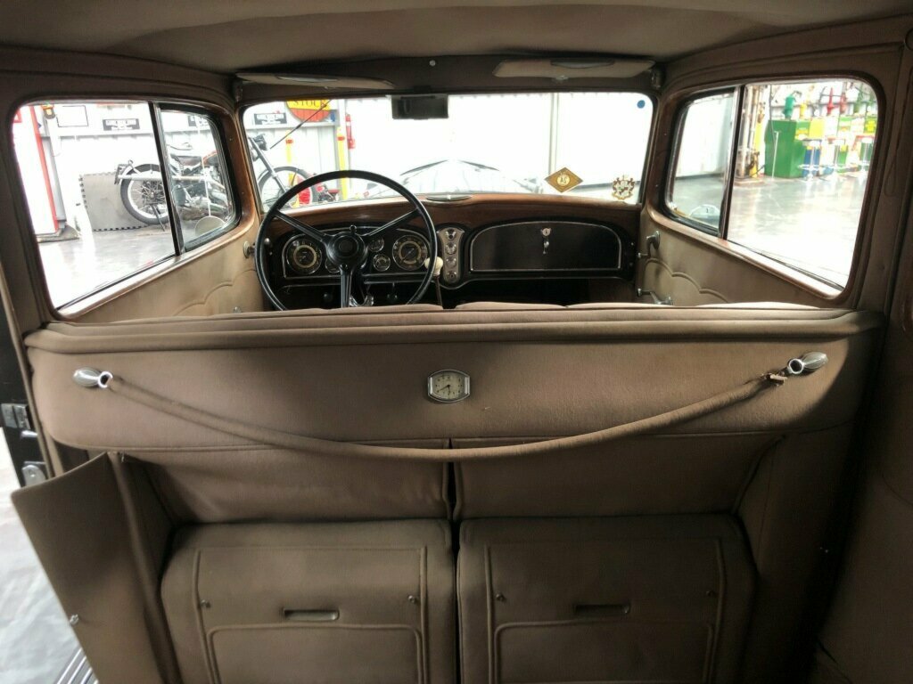1933 CADILLAC 370C V-12 3 SP MANUAL 4D LIMOUSINE