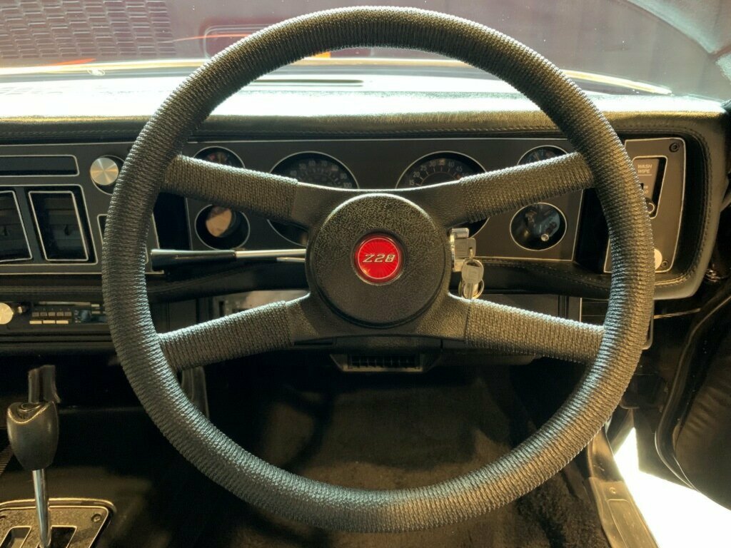 1979 CHEVROLET CAMARO Z28 3 SP AUTOMATIC 2D COUPE