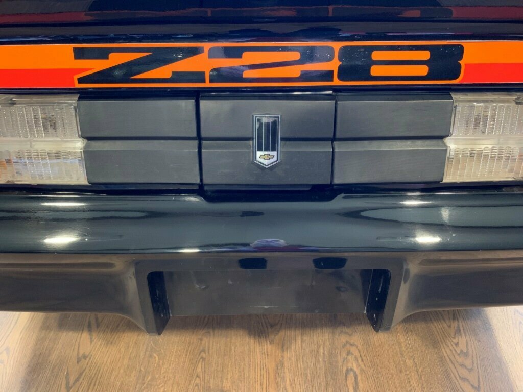 1979 CHEVROLET CAMARO Z28 3 SP AUTOMATIC 2D COUPE