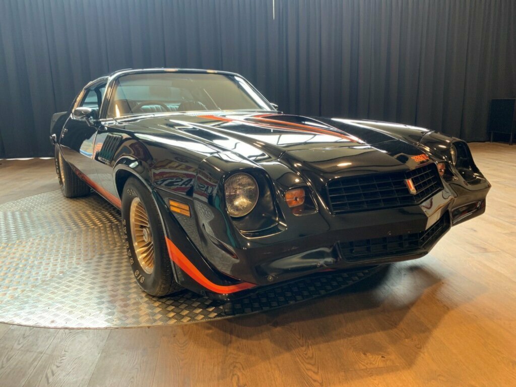 1979 CHEVROLET CAMARO Z28 3 SP AUTOMATIC 2D COUPE
