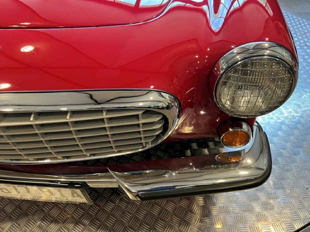 1965 VOLVO P1800 S 4 SP MANUAL 2D COUPE