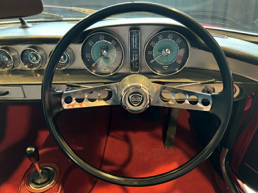 1965 VOLVO P1800 S 4 SP MANUAL 2D COUPE