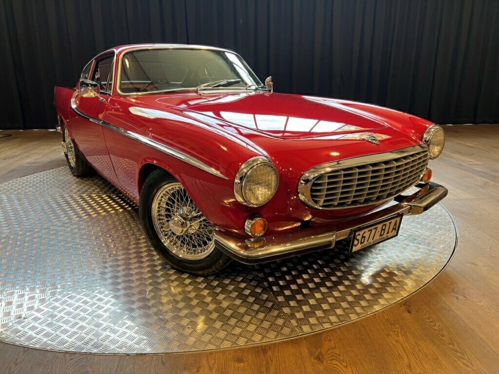 1965 VOLVO P1800 S 4 SP MANUAL 2D COUPE