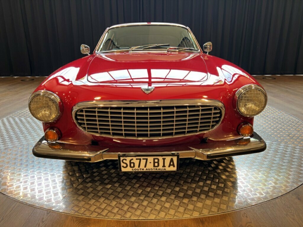 1965 VOLVO P1800 S 4 SP MANUAL 2D COUPE
