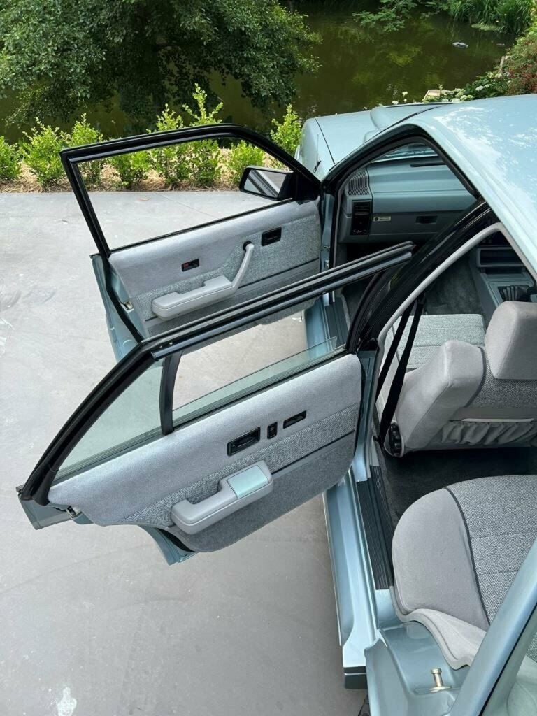 1988 HOLDEN SPECIAL VEHICLES COMMODORE VL SS GROUP A 5 SP MANUAL 4D SEDAN