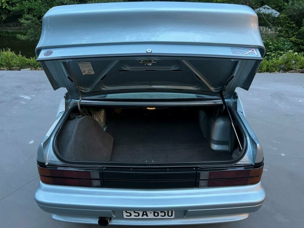 1988 HOLDEN SPECIAL VEHICLES COMMODORE VL SS GROUP A 5 SP MANUAL 4D SEDAN
