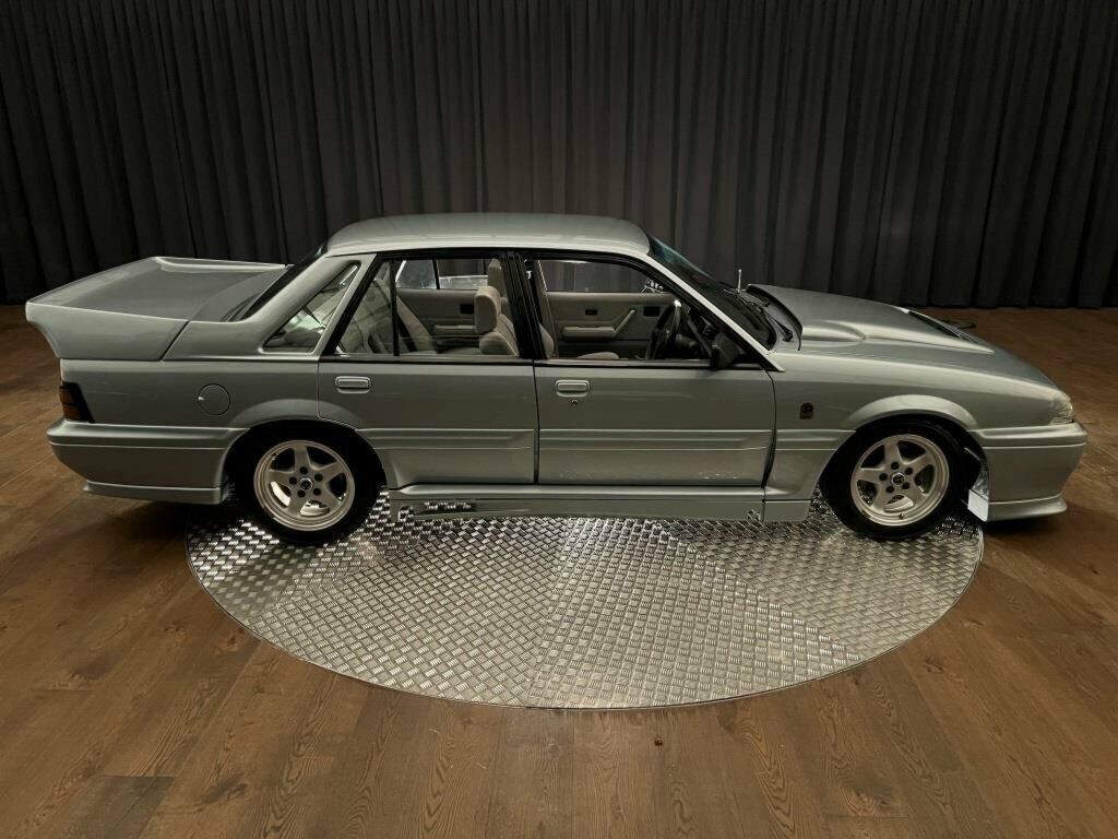 1988 HOLDEN SPECIAL VEHICLES COMMODORE VL SS GROUP A 5 SP MANUAL 4D SEDAN