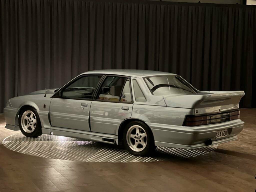 1988 HOLDEN SPECIAL VEHICLES COMMODORE VL SS GROUP A 5 SP MANUAL 4D SEDAN