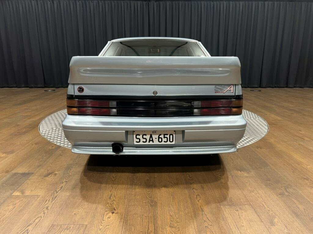 1988 HOLDEN SPECIAL VEHICLES COMMODORE VL SS GROUP A 5 SP MANUAL 4D SEDAN