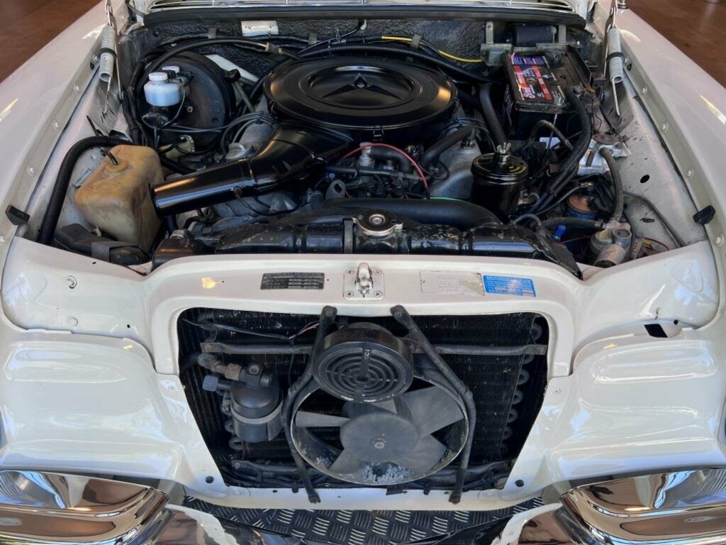 1970 MERCEDES-BENZ 300 SEL 3.5 3 SP AUTOMATIC 4D SEDAN