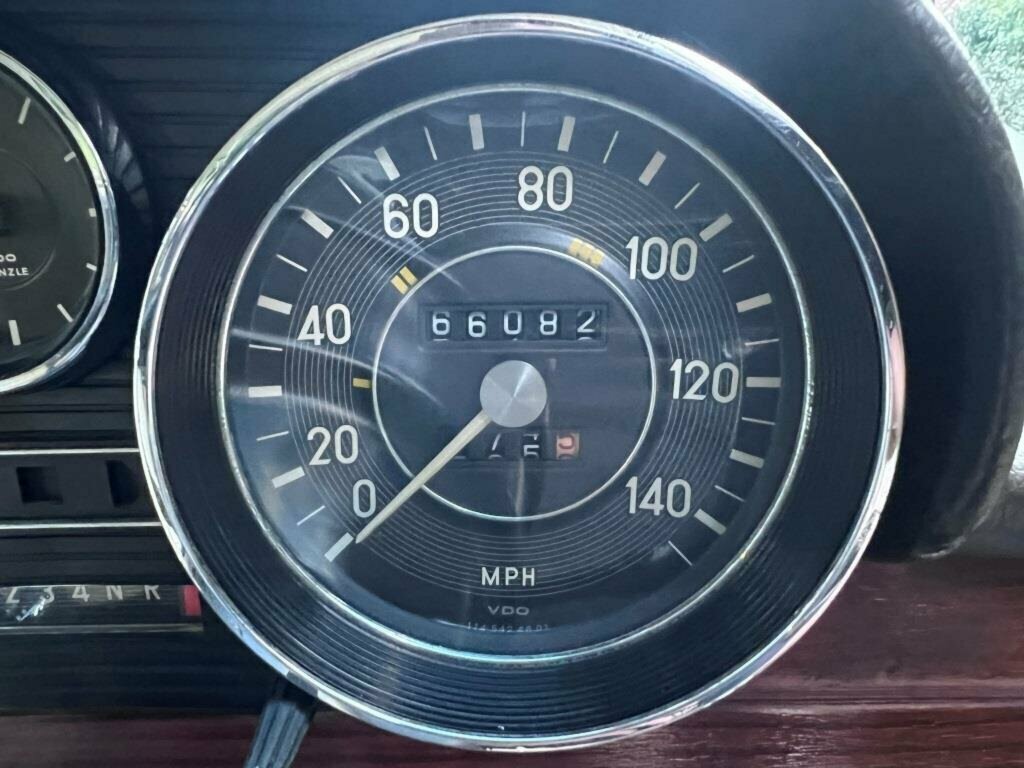 1970 MERCEDES-BENZ 300 SEL 3.5 3 SP AUTOMATIC 4D SEDAN