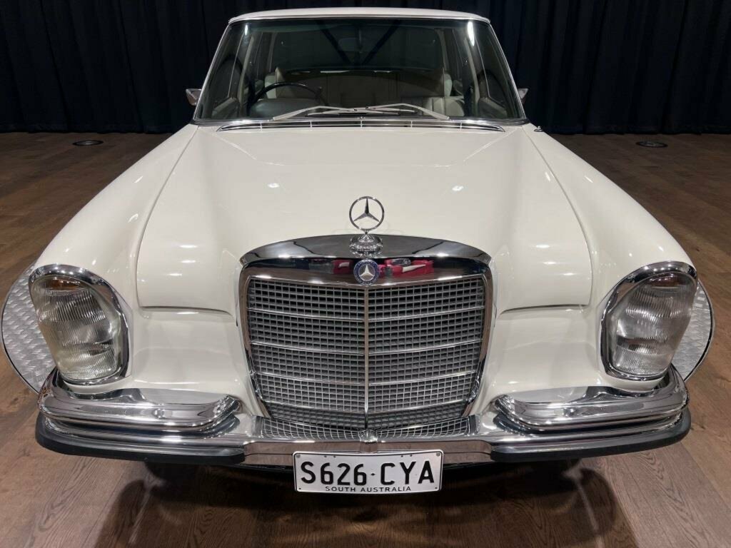 1970 MERCEDES-BENZ 300 SEL 3.5 3 SP AUTOMATIC 4D SEDAN