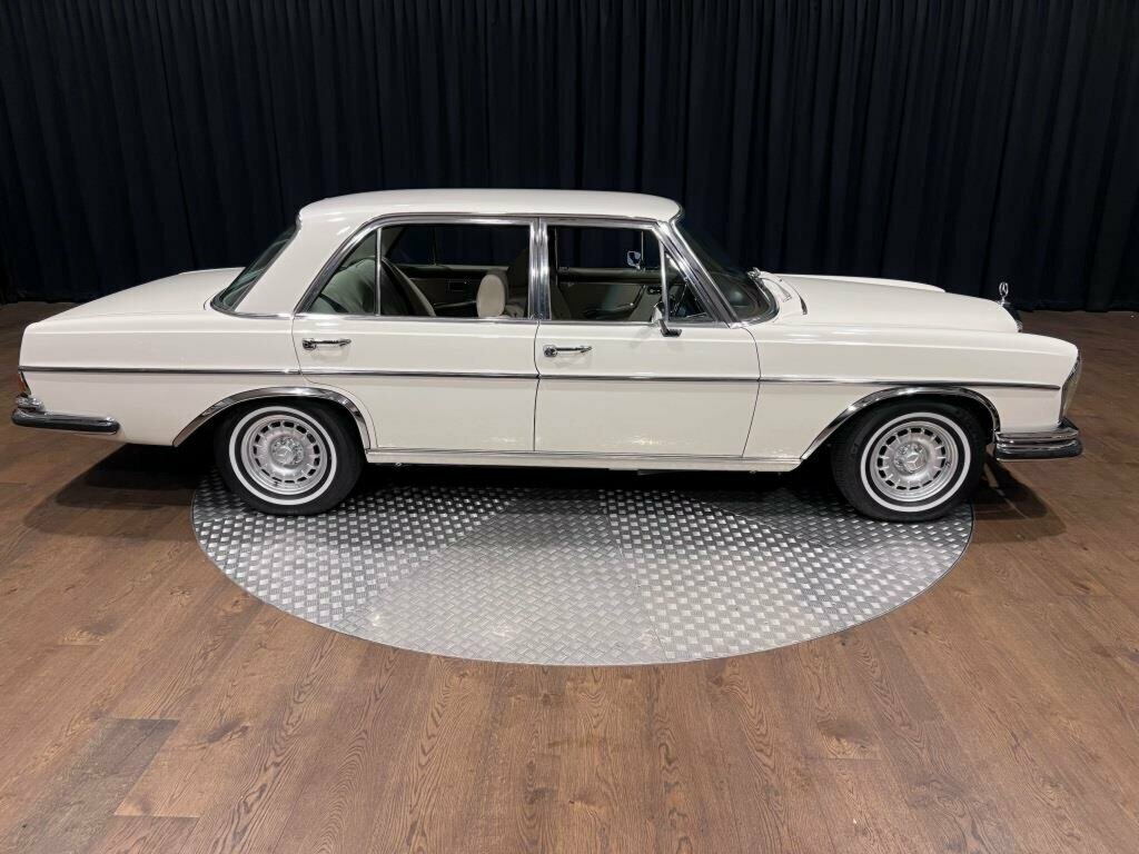 1970 MERCEDES-BENZ 300 SEL 3.5 3 SP AUTOMATIC 4D SEDAN