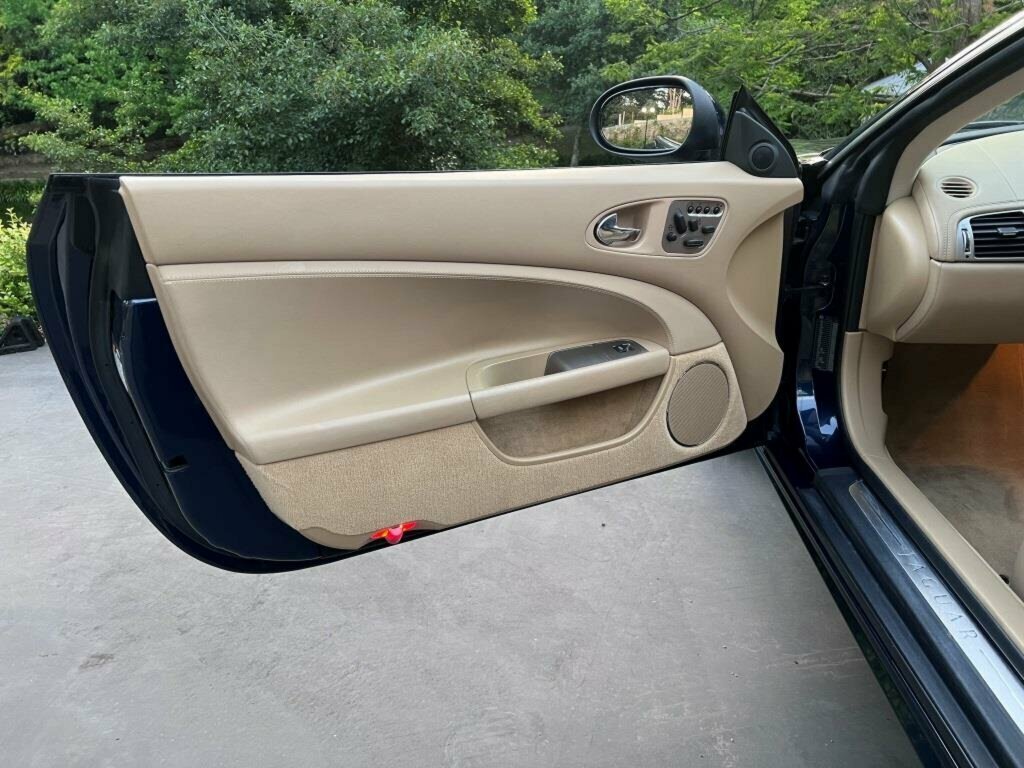 2006 JAGUAR XK X150 6 SP AUTOMATIC 2D COUPE