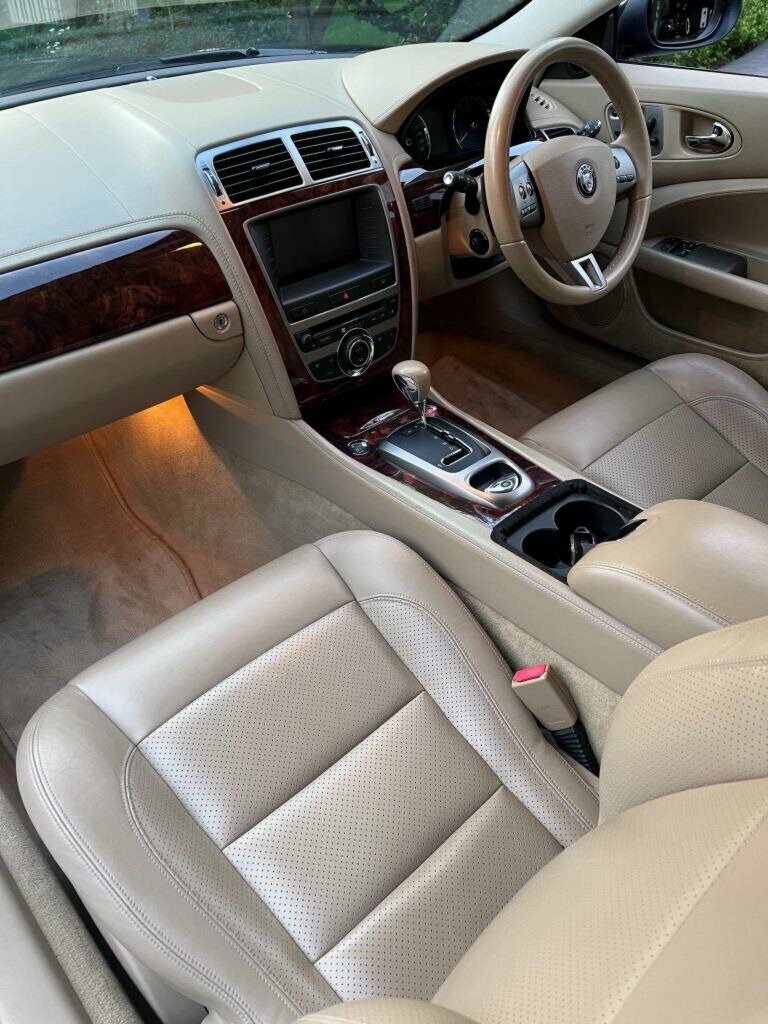 2006 JAGUAR XK X150 6 SP AUTOMATIC 2D COUPE