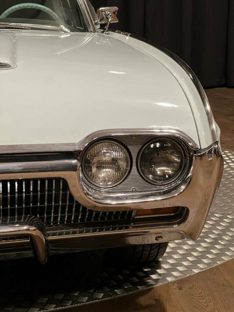 1963 FORD THUNDERBIRD 3 SP AUTOMATIC 2D COUPE