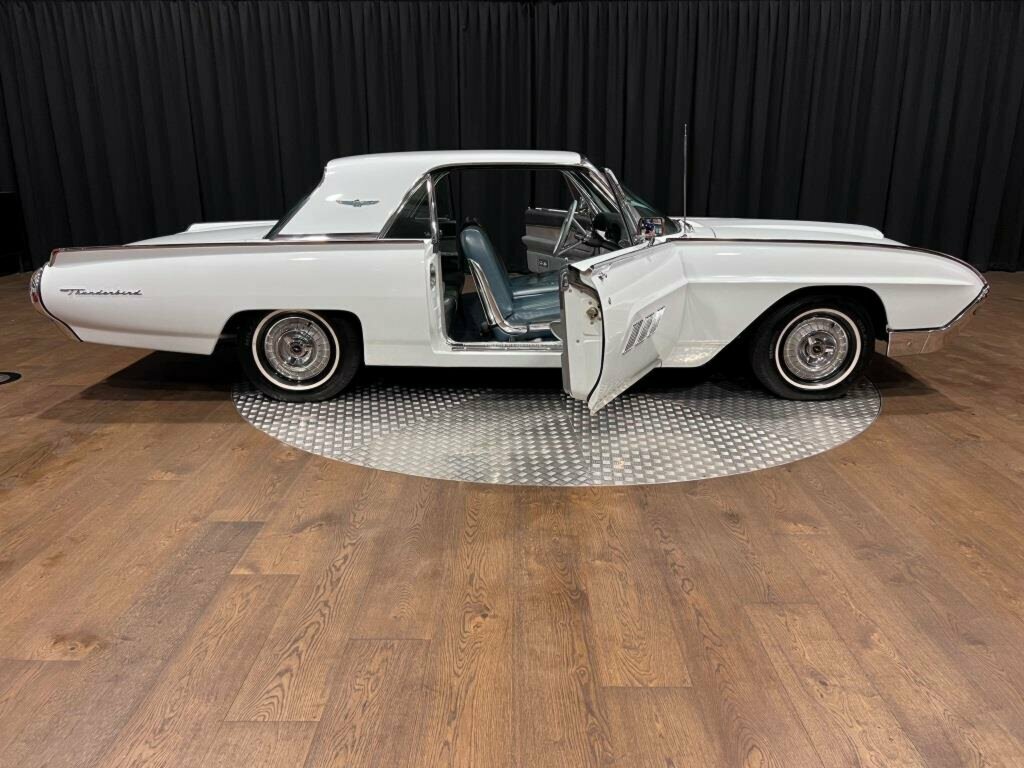 1963 FORD THUNDERBIRD 3 SP AUTOMATIC 2D COUPE