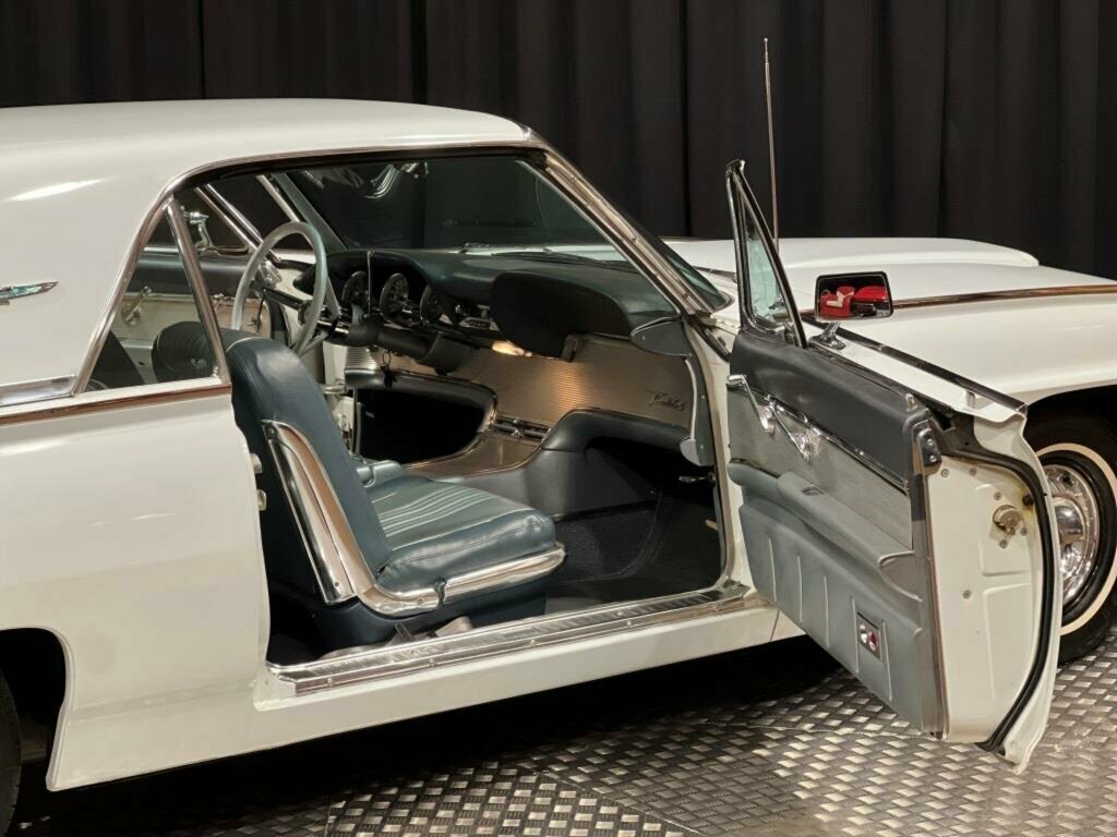 1963 FORD THUNDERBIRD 3 SP AUTOMATIC 2D COUPE