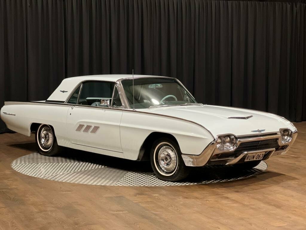 1963 FORD THUNDERBIRD 3 SP AUTOMATIC 2D COUPE