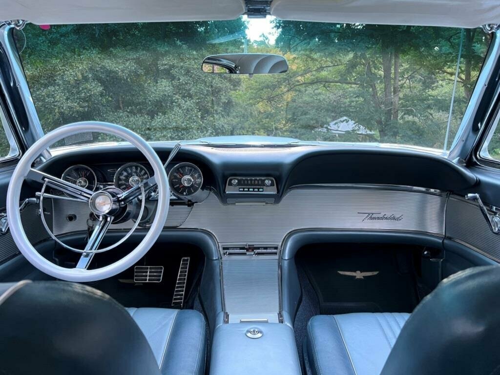1963 FORD THUNDERBIRD 3 SP AUTOMATIC 2D COUPE