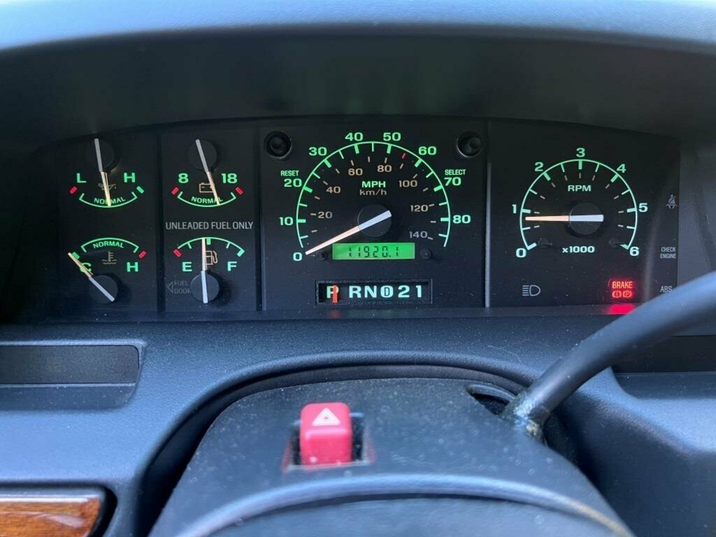 1993 FORD F150 FLARESIDE 3 SP AUTOMATIC 2D UTILITY