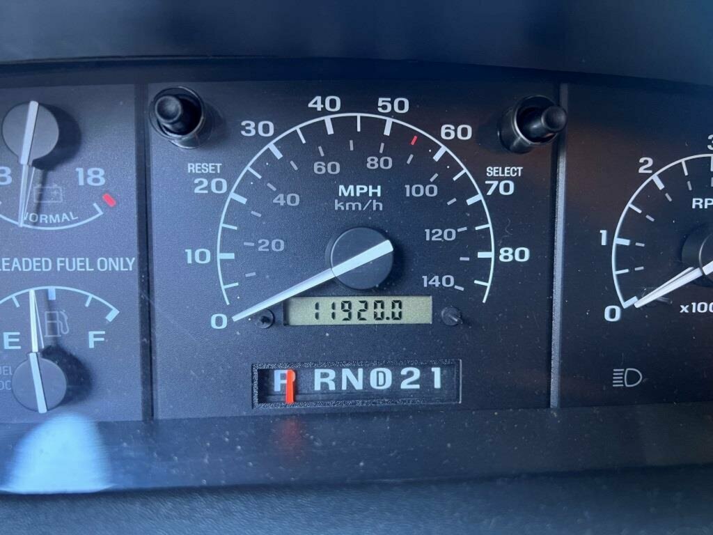 1993 FORD F150 FLARESIDE 3 SP AUTOMATIC 2D UTILITY