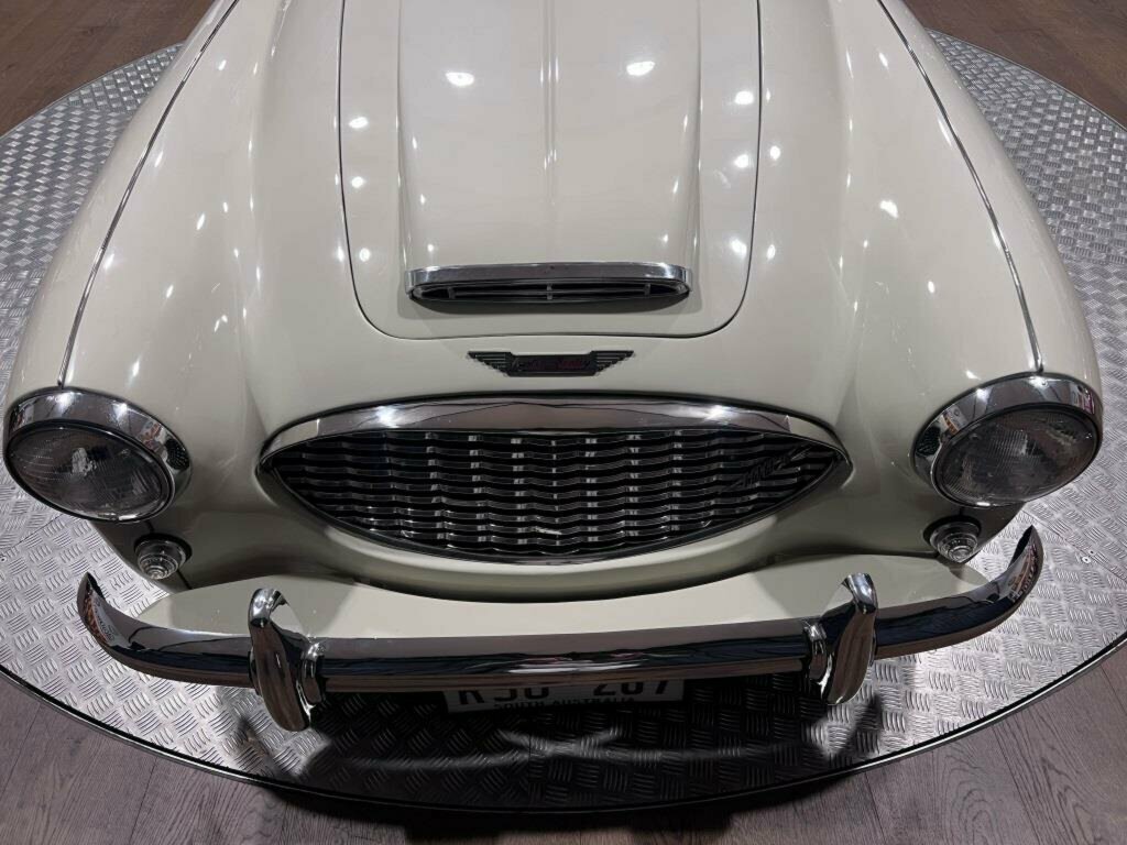 1957 AUSTIN HEALEY 100 SIX BN4 CONVERTIBLE