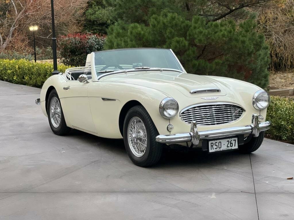 1957 AUSTIN HEALEY 100 SIX BN4 CONVERTIBLE