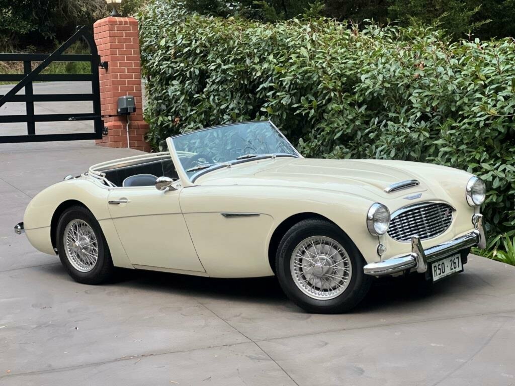 1957 AUSTIN HEALEY 100 SIX BN4 CONVERTIBLE