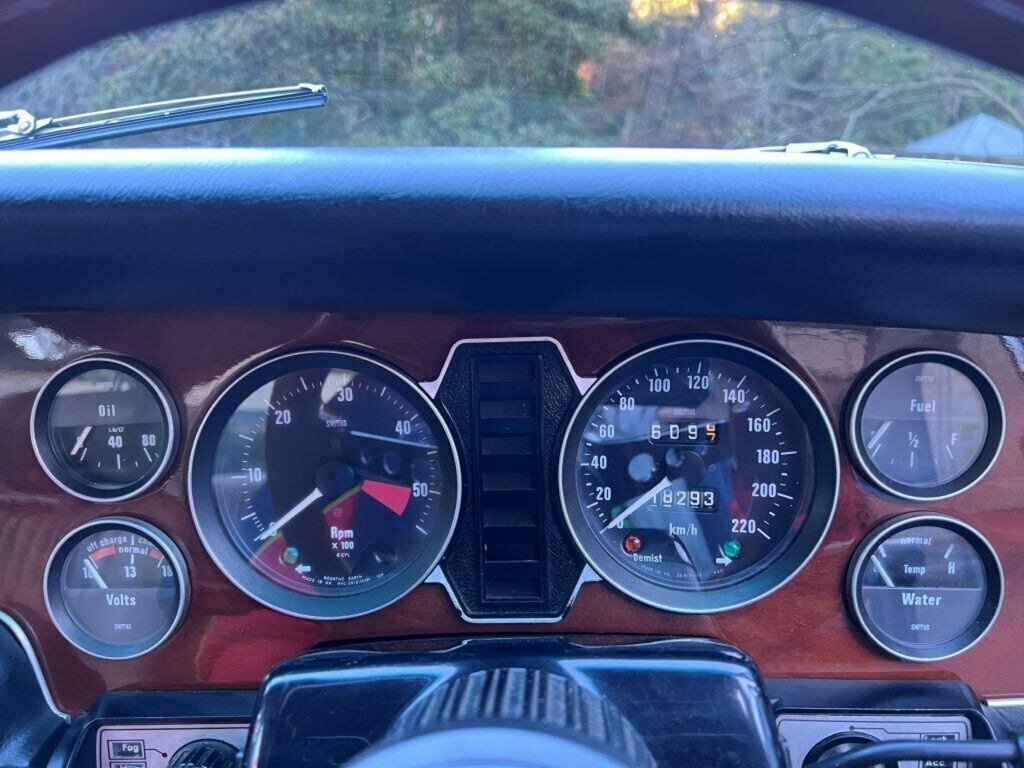 1975 JAGUAR XJ6 SERIES II L 4.2 3 SP AUTOMATIC 4D SEDAN