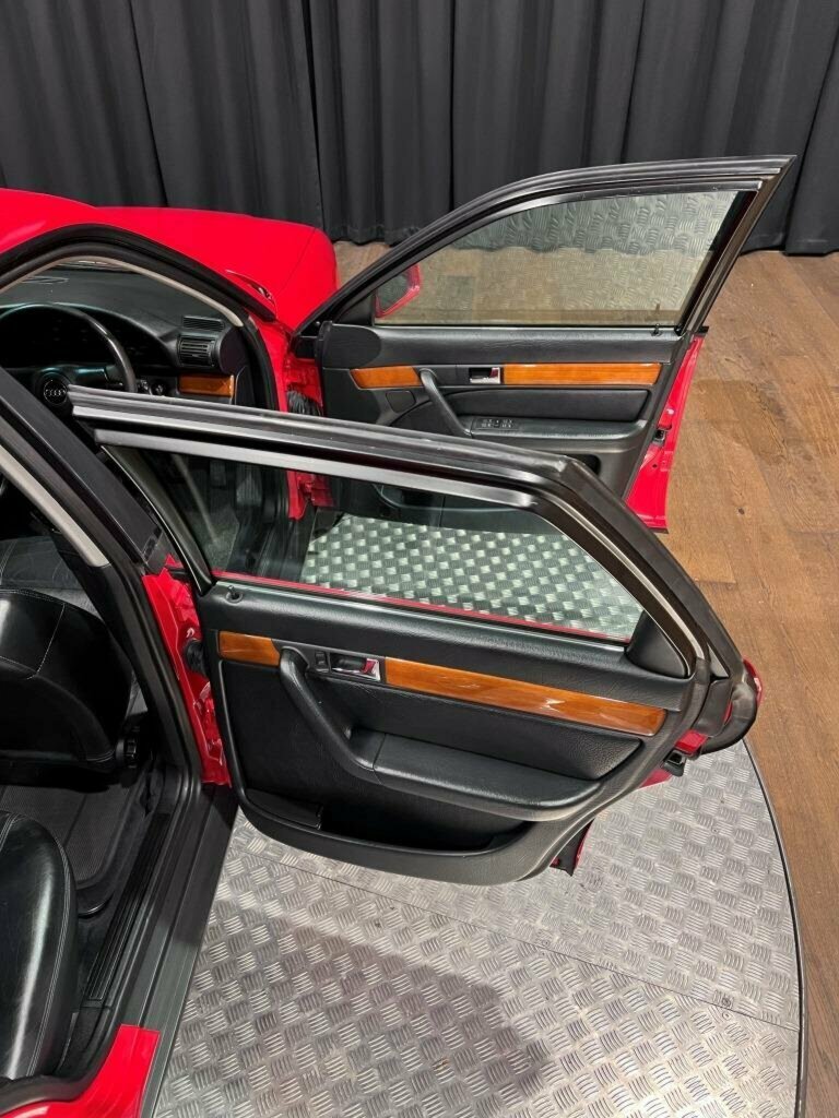 1993 AUDI 100 2.6 4 SP AUTOMATIC 4D SEDAN