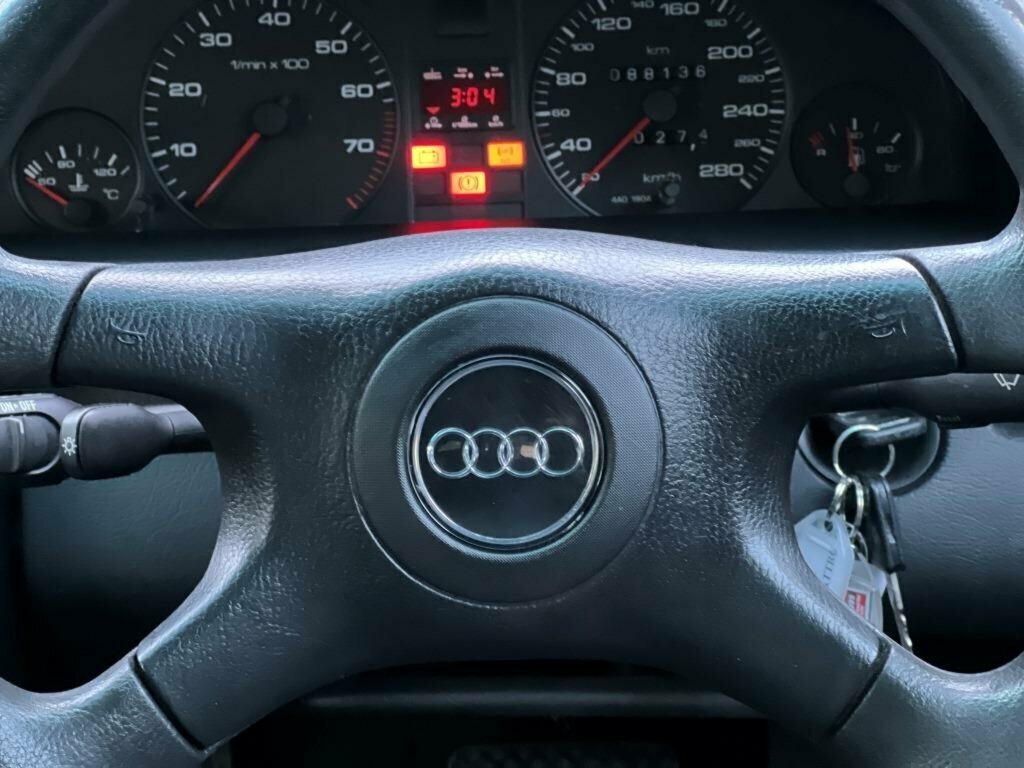 1993 AUDI 100 2.6 4 SP AUTOMATIC 4D SEDAN