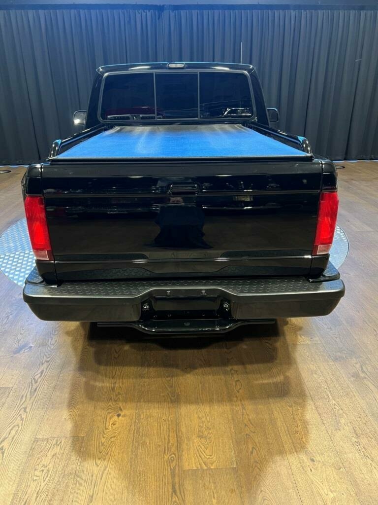 1993 FORD F150 FLARESIDE 4 SP AUTOMATIC 2D UTILITY