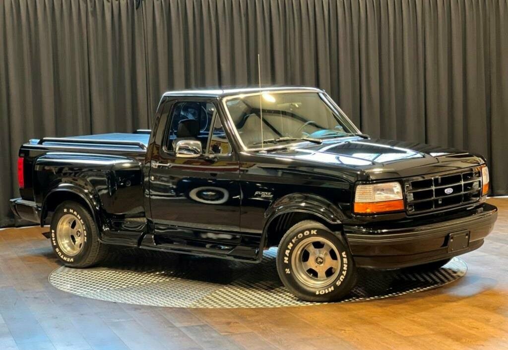 1993 FORD F150 FLARESIDE 4 SP AUTOMATIC 2D UTILITY