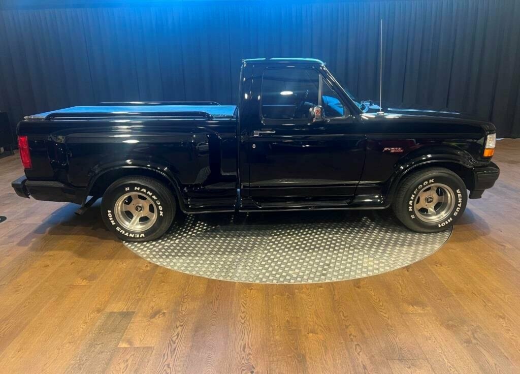 1993 FORD F150 FLARESIDE 4 SP AUTOMATIC 2D UTILITY
