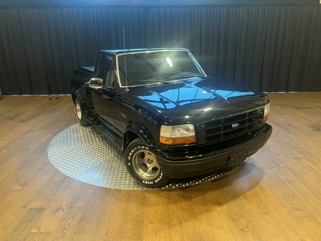 1993 FORD F150 FLARESIDE 4 SP AUTOMATIC 2D UTILITY