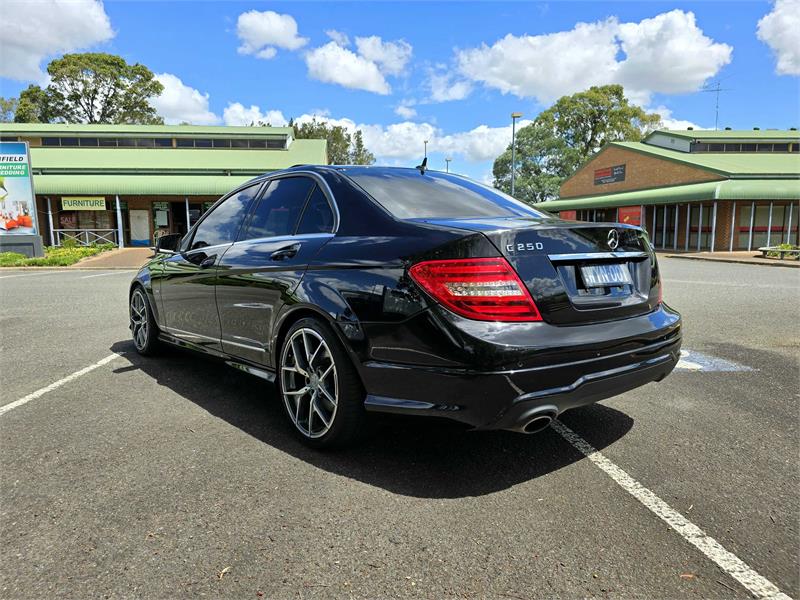 2011 MERCEDES-BENZ C-CLASS W204 C250 CDI BLUEEFFICIENCY SPORTS AUTOMATIC SEDAN