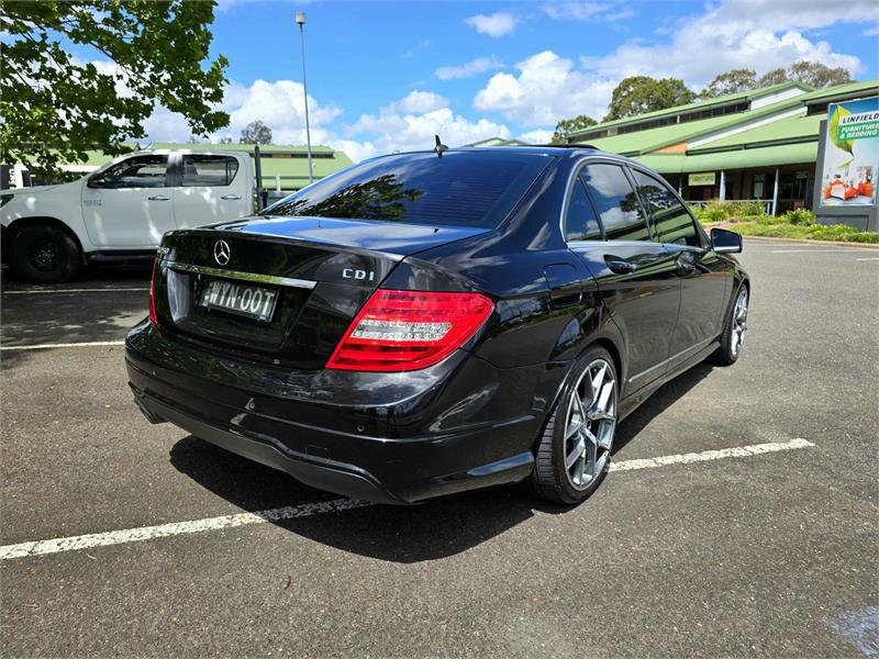 2011 MERCEDES-BENZ C-CLASS W204 C250 CDI BLUEEFFICIENCY SPORTS AUTOMATIC SEDAN