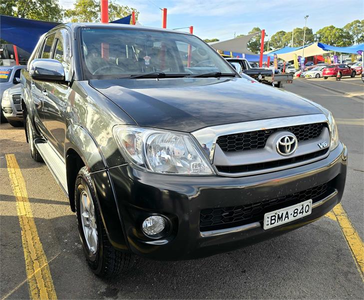 2009 TOYOTA HILUX GGN25R SR5 AUTOMATIC UTILITY