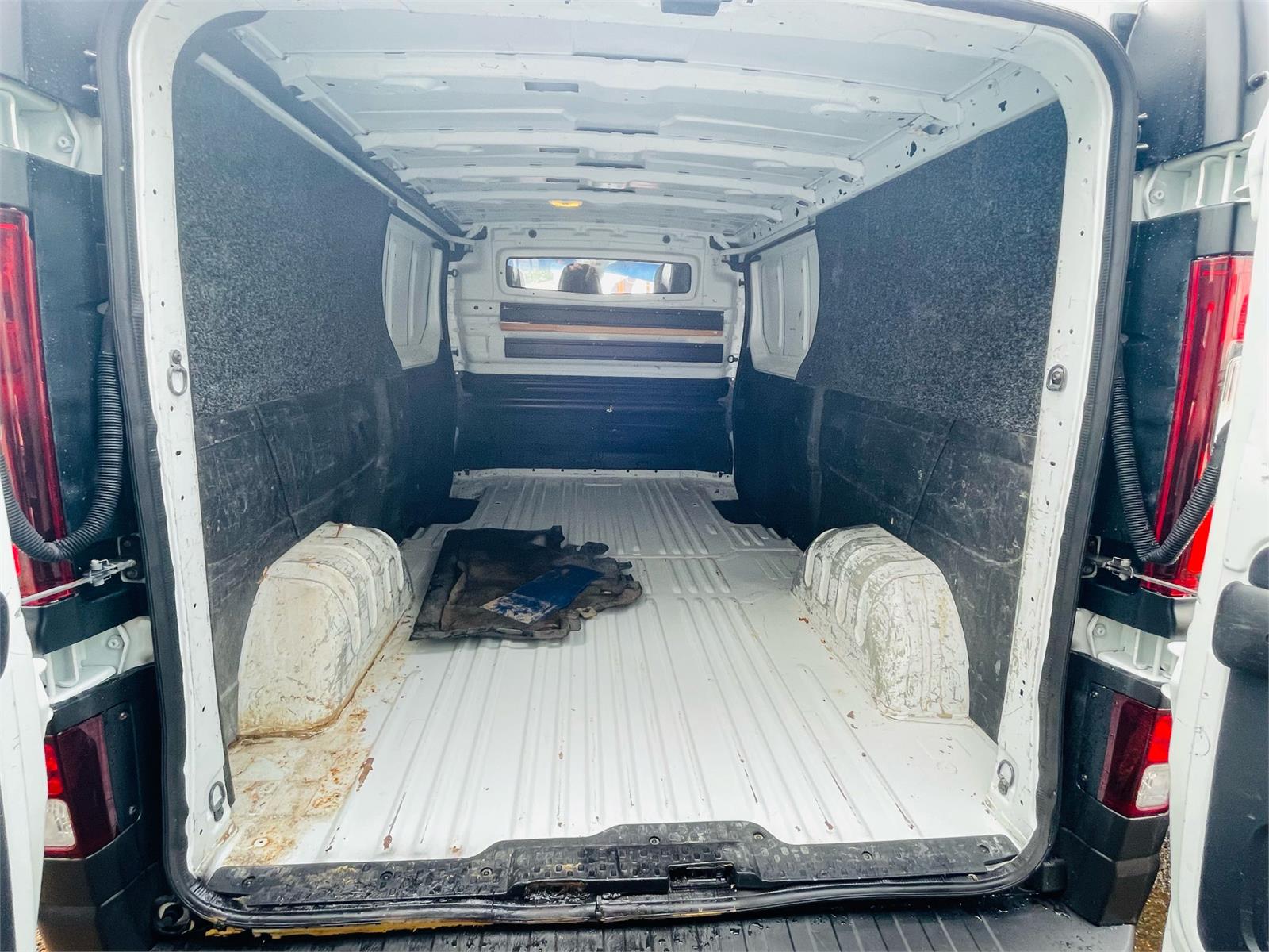 2017 RENAULT TRAFIC X82 103KW MANUAL VAN