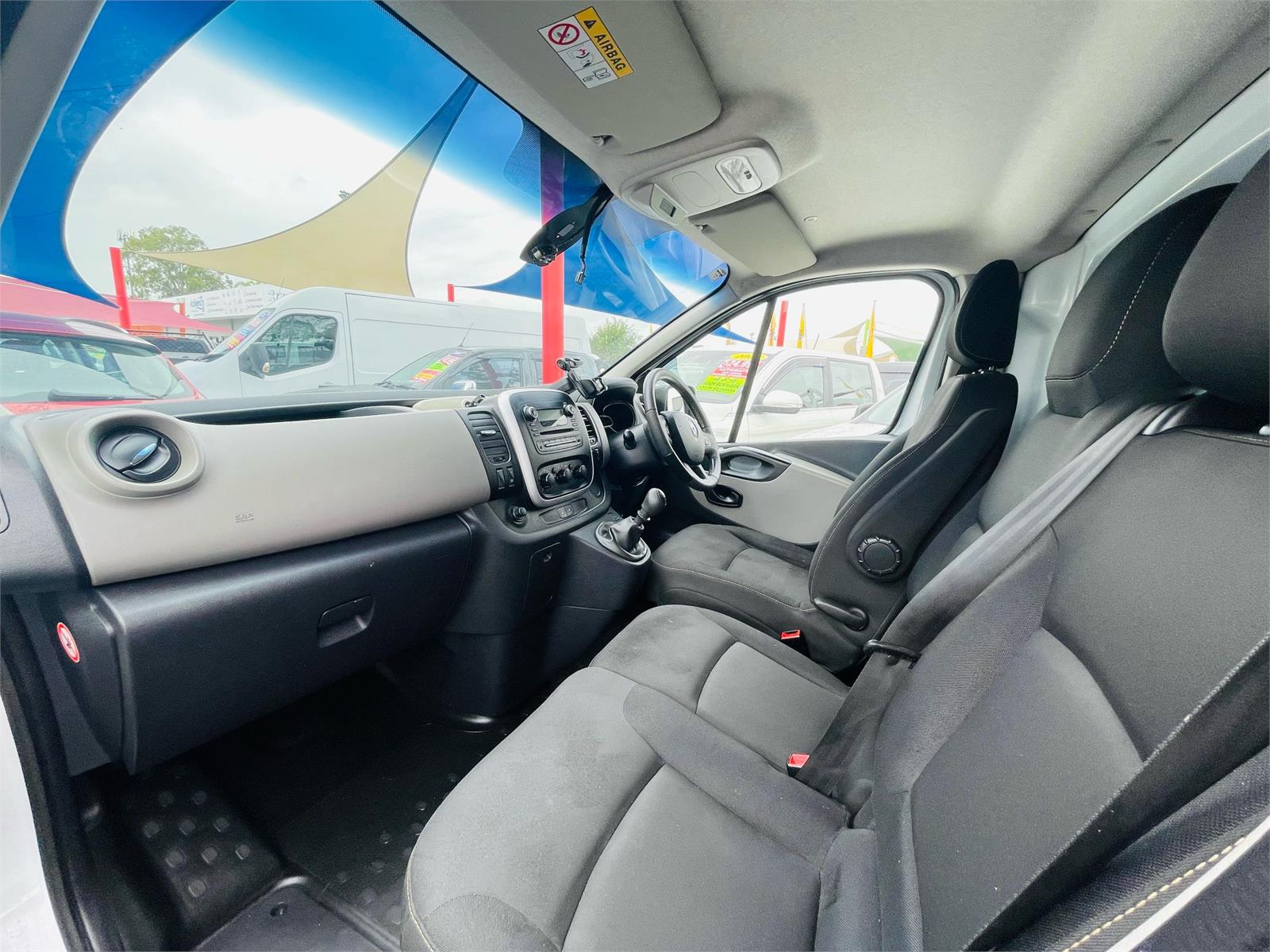 2017 RENAULT TRAFIC X82 103KW MANUAL VAN
