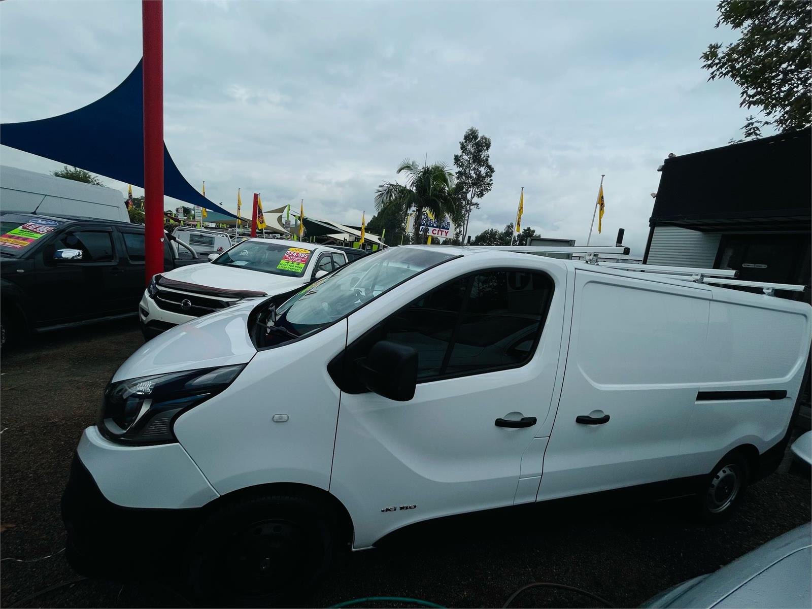 2017 RENAULT TRAFIC X82 103KW MANUAL VAN