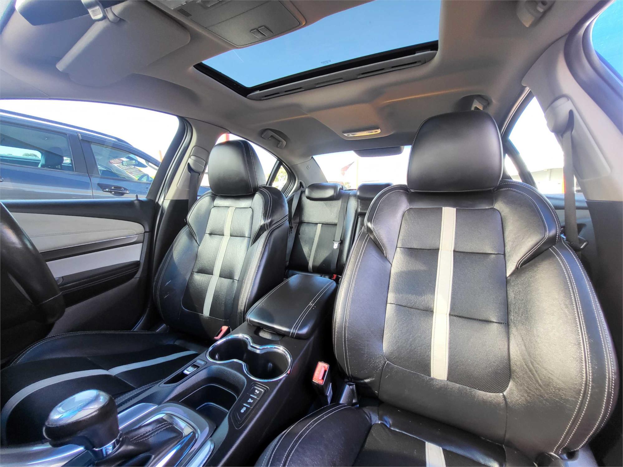 2015 HOLDEN CALAIS VF V SPORTS AUTOMATIC SEDAN