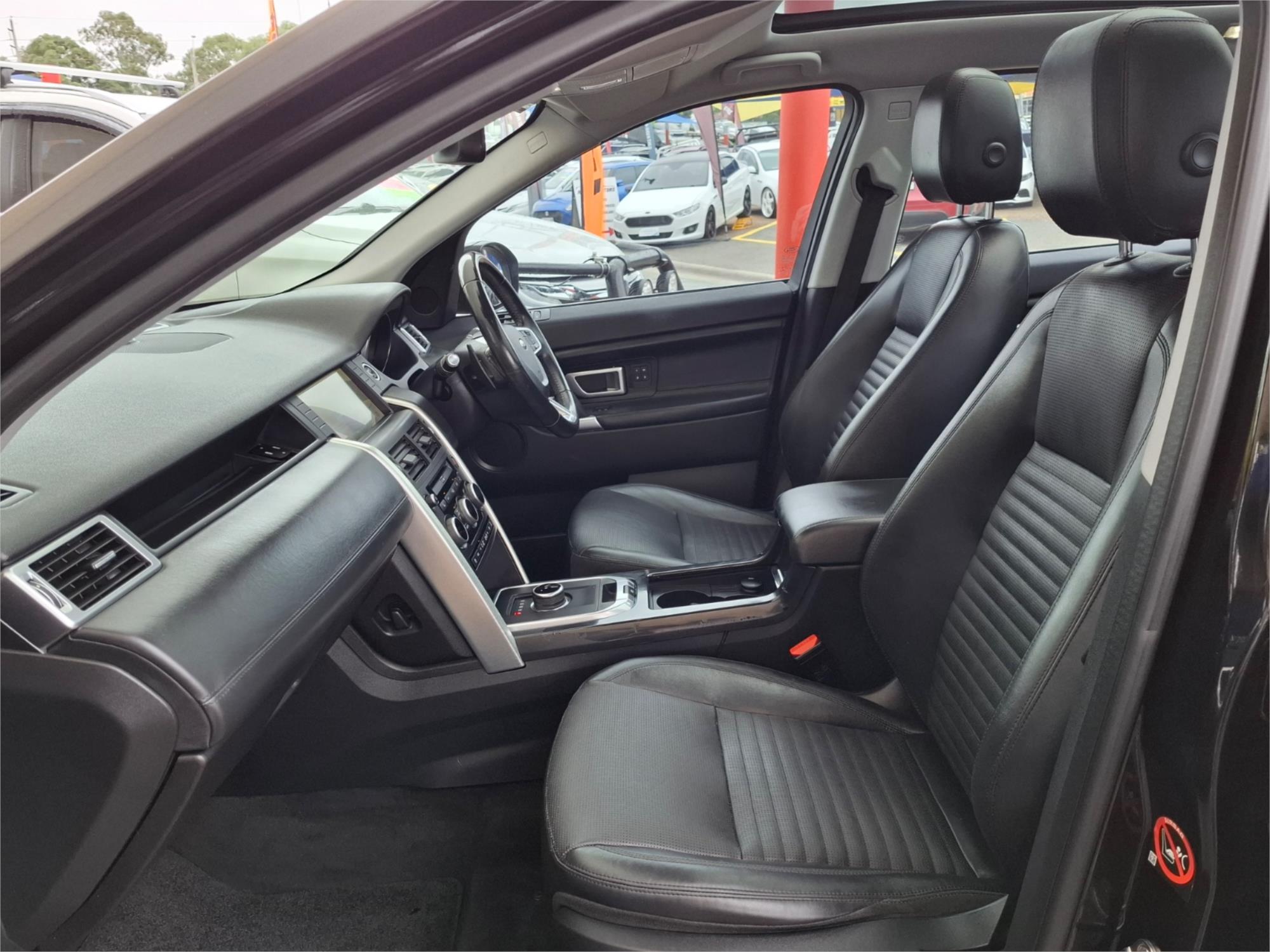 2017 LAND ROVER DISCOVERY SPORT L550 MY18 SD4 (177kW) SE 5 SEAT 9 SP AUTOMATIC 4D WAGON