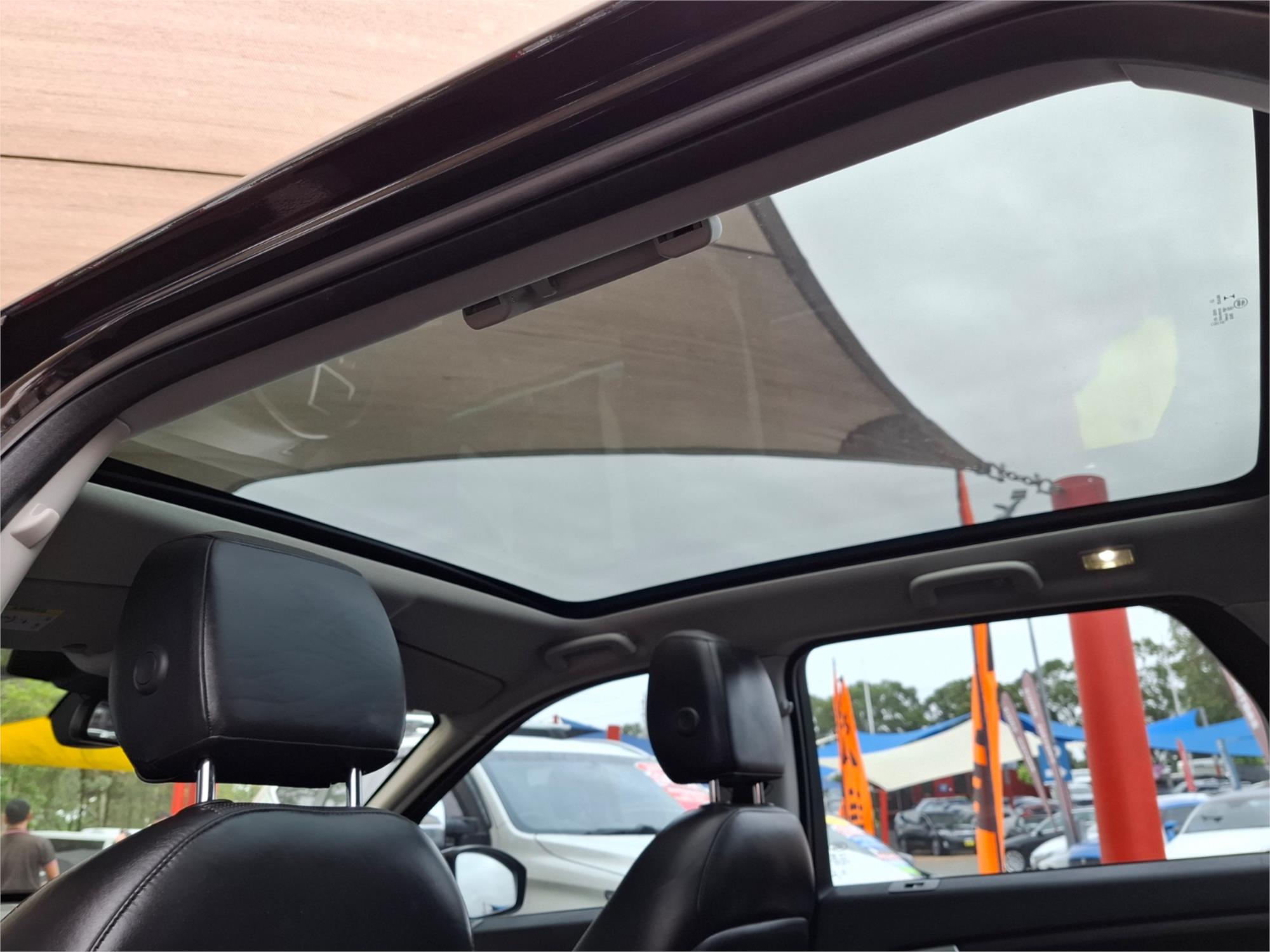 2017 LAND ROVER DISCOVERY SPORT L550 MY18 SD4 (177kW) SE 5 SEAT 9 SP AUTOMATIC 4D WAGON