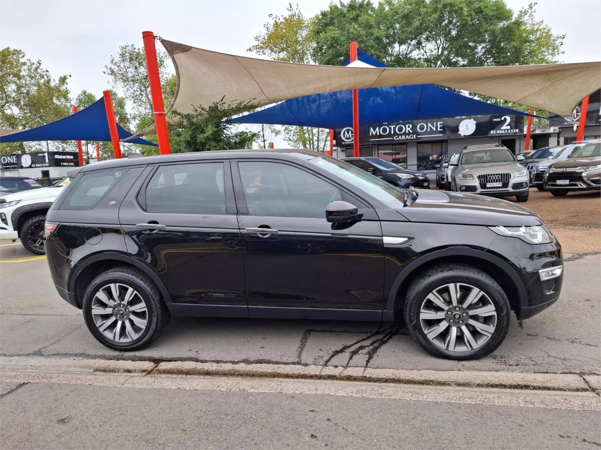 2017 LAND ROVER DISCOVERY SPORT L550 MY18 SD4 (177kW) SE 5 SEAT 9 SP AUTOMATIC 4D WAGON