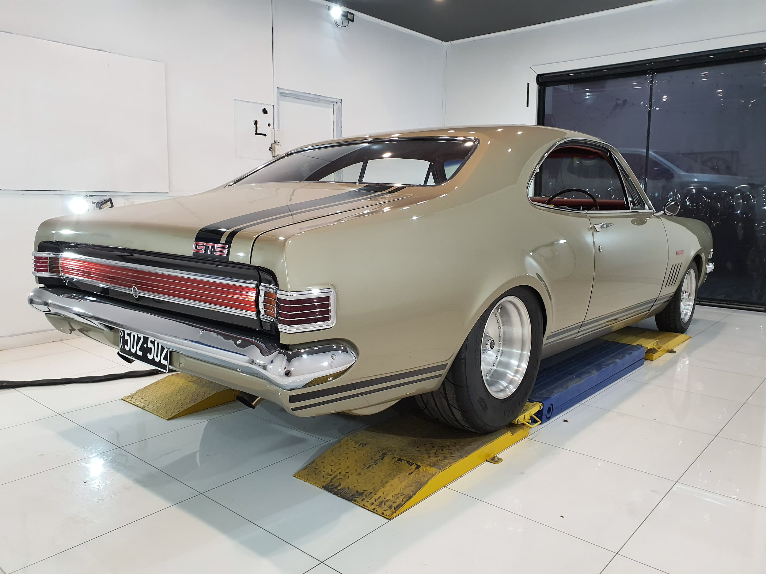 1968 HOLDEN MONARO GTS HK AUTO